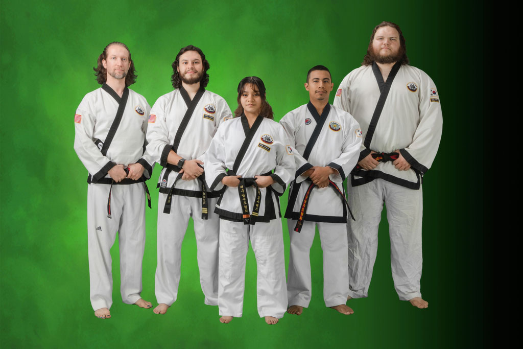 traditional-karate group picture